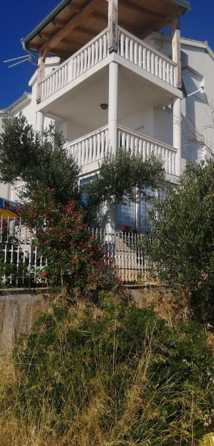 Apartments Nevjestic Primošten Exterior foto